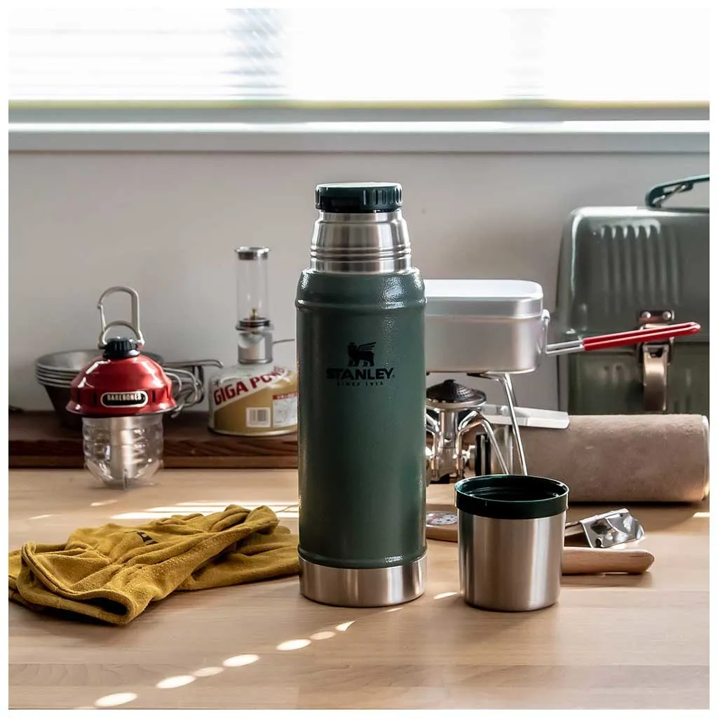 Stanley PMI Legendary Classic Vacuum Bottle 0.75 L Green Thermosfles