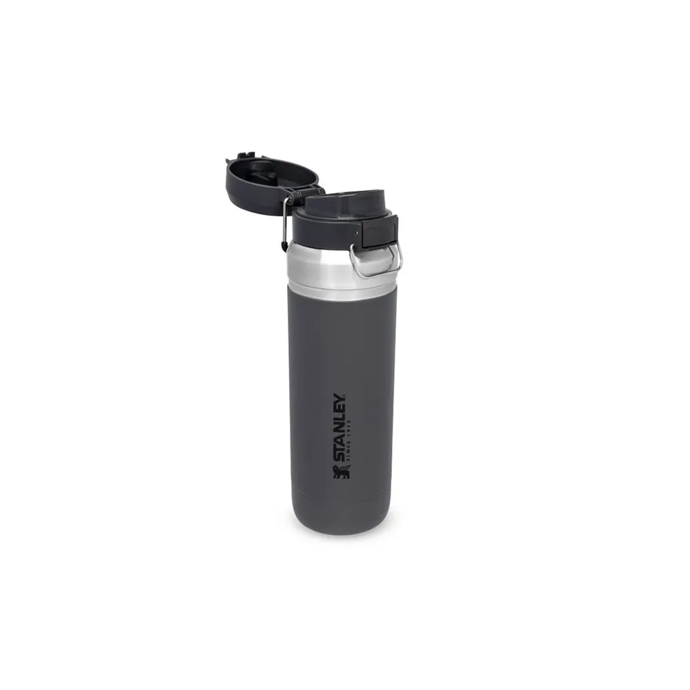 Stanley Quick Flip Water Bottle 0,7L